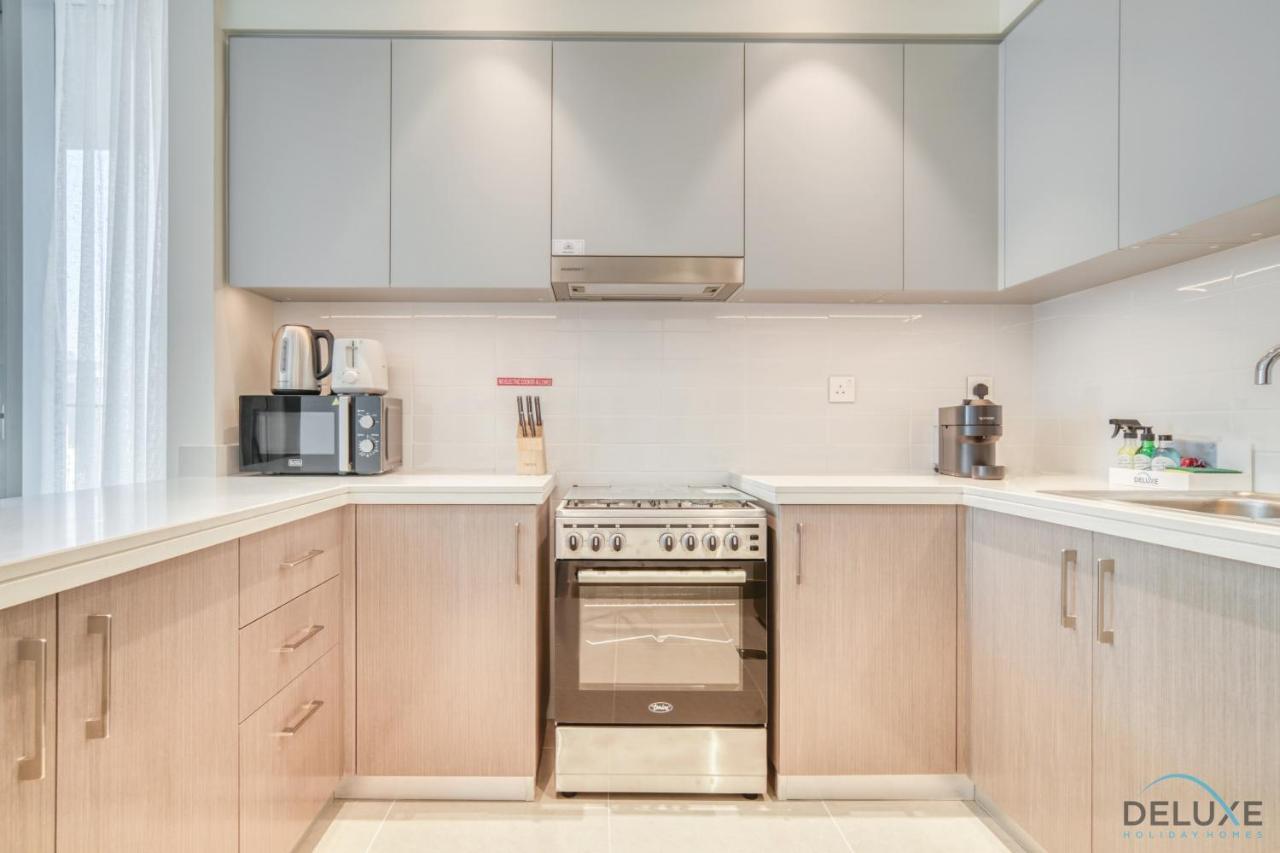 Cozy 2br At Tower 2 Downtown By Deluxe Homes Dubai