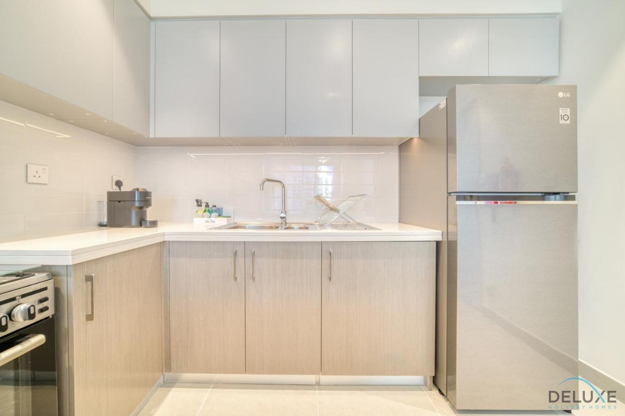Cozy 2br At Tower 2 Downtown By Deluxe Homes * Dubai